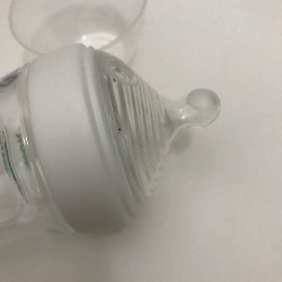Nuk Bottle 5.Oz with Nipple New without Box - Picture 9 of 9